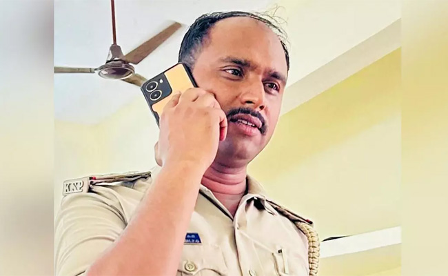 New case filed against Moodbidri Police Inspector: Teacher accuses officer of rape